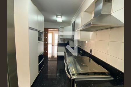 Foto 08 de apartamento à venda com 3 quartos, 147m² em Vila Bertioga, São Paulo