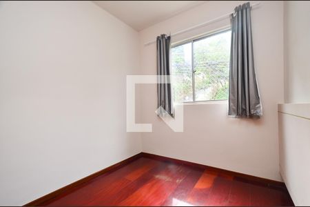 Quarto1 de apartamento para alugar com 2 quartos, 50m² em Buritis, Belo Horizonte