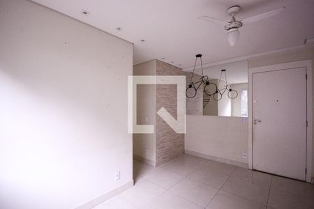 Sala  de apartamento para alugar com 2 quartos, 42m² em Jardim Sao Saverio, São Paulo