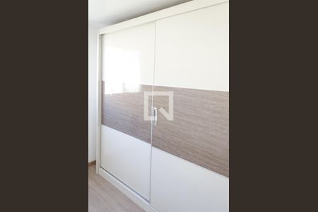 Quarto 2 de apartamento para alugar com 2 quartos, 52m² em Mato Grande, Canoas