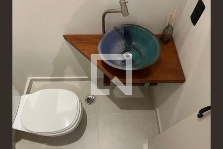 Lavabo de apartamento para alugar com 1 quarto, 120m² em Pompeia, São Paulo