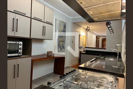 Cozinha de apartamento para alugar com 1 quarto, 120m² em Pompeia, São Paulo