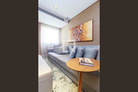 Apartamento à venda com 370m², 3 quartos e 5 vagas Apartamento à venda com 370m², 3 quartos e 5 vagasSala Privativa