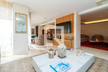 Apartamento à venda com 370m², 3 quartos e 5 vagas Apartamento à venda com 370m², 3 quartos e 5 vagasSala