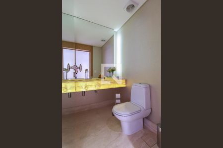 Apartamento à venda com 370m², 3 quartos e 5 vagas Apartamento à venda com 370m², 3 quartos e 5 vagasLavabo