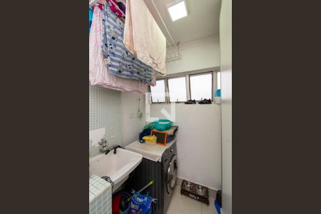 Apartamento à venda com 64m², 2 quartos e 1 vaga Apartamento à venda com 64m², 2 quartos e 1 vagaÁrea de Serviço