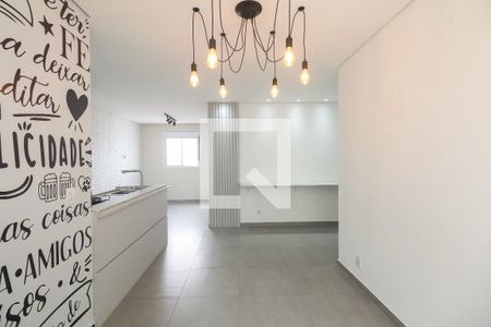 Apartamento para alugar com 65m², 2 quartos e 1 vagaSala 