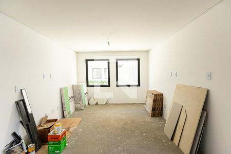 Sala de casa de condomínio à venda com 4 quartos, 350m² em Jardim Prudência, São Paulo