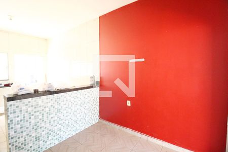 Sala de casa para alugar com 6 quartos, 100m² em Alto Umuarama, Uberlândia