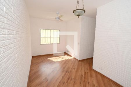 Sala de apartamento para alugar com 2 quartos, 52m² em Jardim Satelite, São Paulo