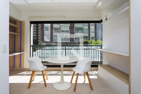 Varanda da Sala de apartamento para alugar com 1 quarto, 36m² em Vila Suzana, São Paulo