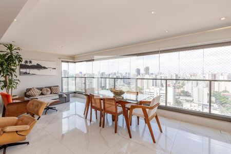 Sala de apartamento à venda com 3 quartos, 137m² em Chácara Santo Antônio, São Paulo