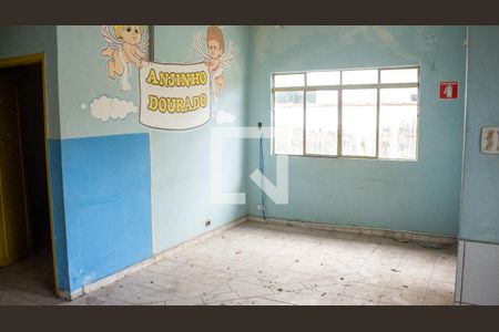 Sala de casa para alugar com 4 quartos, 200m² em Centro Alto, Ribeirão Pires