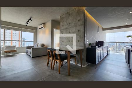 Sala de apartamento para alugar com 2 quartos, 72m² em Embaré, Santos