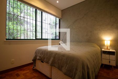 Suíte  de apartamento à venda com 2 quartos, 95m² em Jardim Botânico, Rio de Janeiro