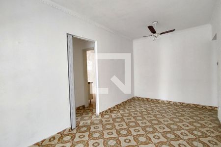 Sala de apartamento para alugar com 2 quartos, 82m² em Guilhermina, Praia Grande