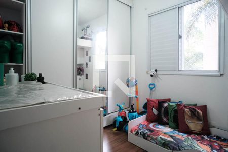 Quarto 2 de apartamento para alugar com 2 quartos, 47m² em Vila Talarico, São Paulo