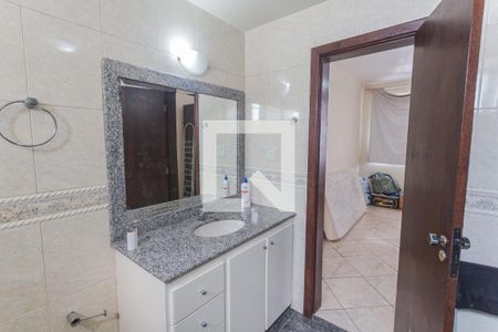 Banheiro da Suíte de apartamento à venda com 4 quartos, 138m² em Silveira, Belo Horizonte