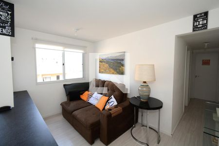 Sala de apartamento para alugar com 2 quartos, 40m² em Jardim Prudência, São Paulo