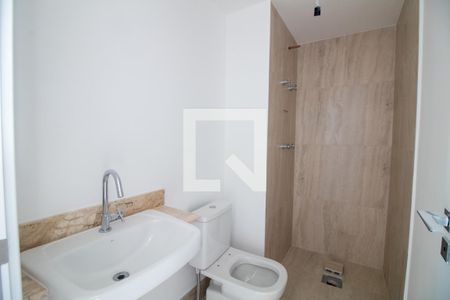 Banheiro de kitnet/studio à venda com 1 quarto, 21m² em Santo Amaro, São Paulo