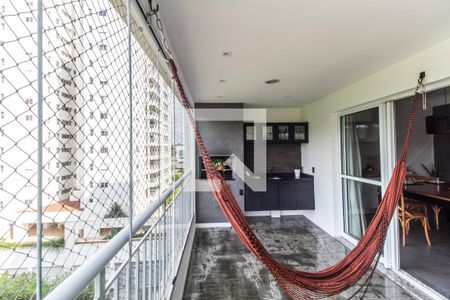 Varanda gourmet de apartamento à venda com 3 quartos, 132m² em Centro Empresarial Tamboré, Santana de Parnaíba