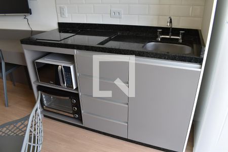 Quarto/Cozinha de kitnet/studio para alugar com 1 quarto, 26m² em Prado Velho, Curitiba