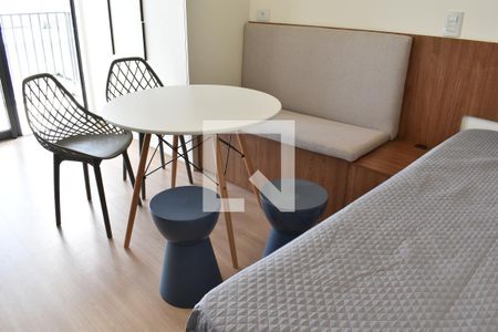 Quarto/Cozinha de kitnet/studio para alugar com 1 quarto, 26m² em Prado Velho, Curitiba