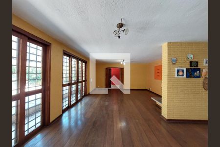 Sala de casa à venda com 5 quartos, 402m² em Vila Sofia, São Paulo