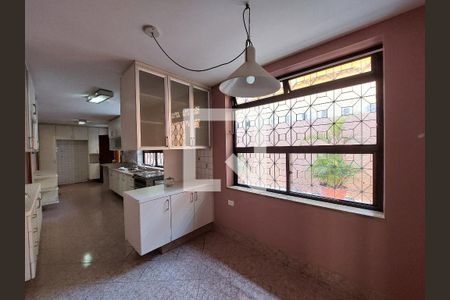 Copa de casa à venda com 5 quartos, 402m² em Vila Sofia, São Paulo