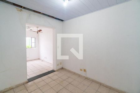 Quarto 2 de casa para alugar com 2 quartos, 100m² em Vila Clementino, São Paulo