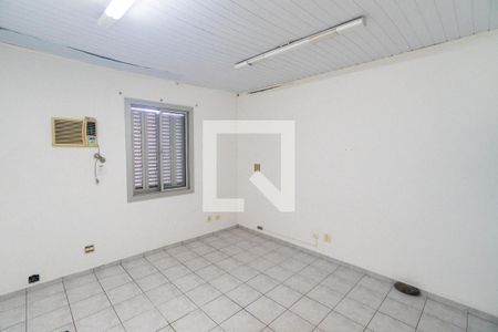 Quarto 1 de casa para alugar com 2 quartos, 100m² em Vila Clementino, São Paulo