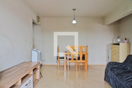 Sala de apartamento para alugar com 1 quarto, 55m² em Vila Mangalot, São Paulo