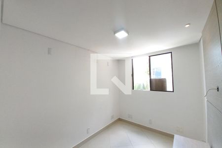 Sala de apartamento para alugar com 2 quartos, 65m² em Jardim Pauliceia, Campinas