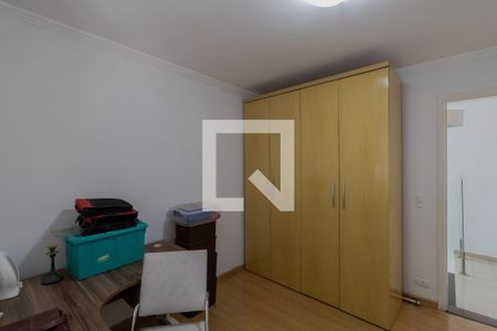 Quarto 1 de casa para alugar com 3 quartos, 200m² em Vila Ré, São Paulo