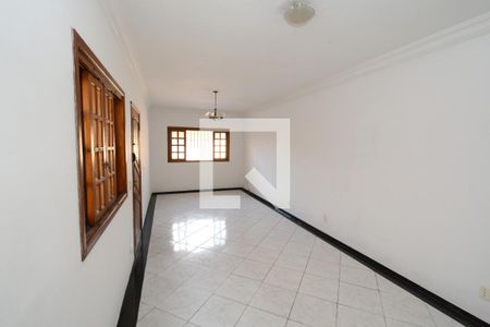 Sala de casa para alugar com 3 quartos, 125m² em Vila Campo Grande, São Paulo