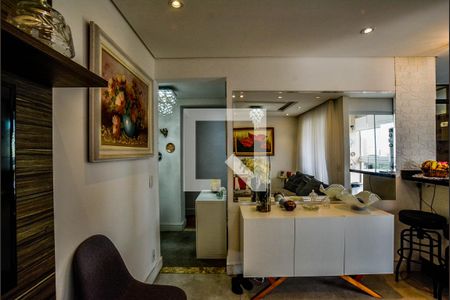 Sala de apartamento à venda com 2 quartos, 60m² em Vila Eldizia, Santo André