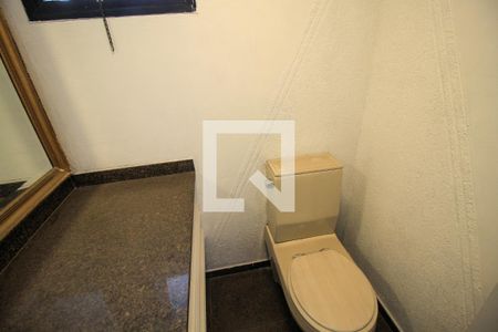 Lavabo de apartamento para alugar com 4 quartos, 240m² em Água Rasa, São Paulo