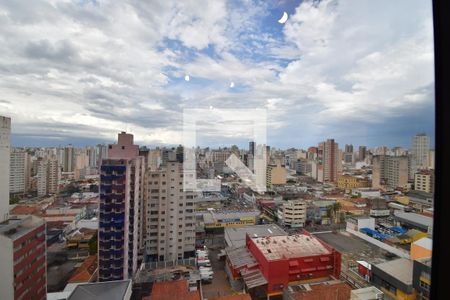 Sala - Vista de apartamento para alugar com 1 quarto, 45m² em Centro, Campinas