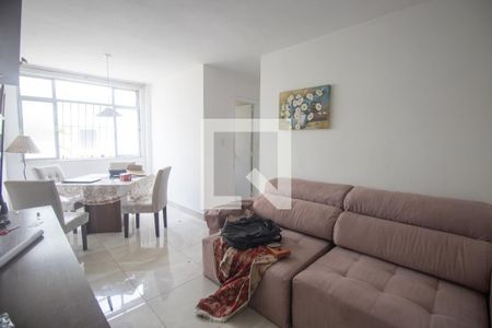 Sala de apartamento para alugar com 2 quartos, 63m² em Alcantara, São Gonçalo