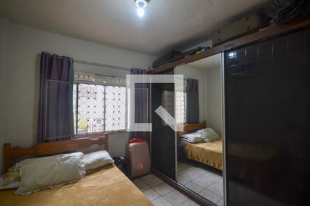 Quarto de casa para alugar com 1 quarto, 70m² em Olinda, Nilópolis