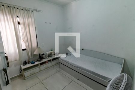 Quarto 1 de casa para alugar com 4 quartos, 157m² em Jardim Campo Limpo, São Paulo