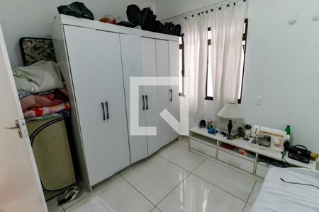 Quarto 1 de casa para alugar com 4 quartos, 157m² em Jardim Campo Limpo, São Paulo