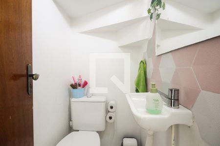 Lavabo  de casa à venda com 4 quartos, 100m² em Vila Esperança, São Paulo