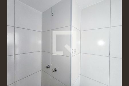 Banheiro de kitnet/studio à venda com 1 quarto, 33m² em Santo Cristo, Rio de Janeiro