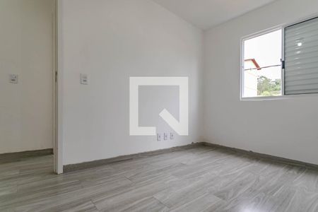 Quarto 1 de apartamento para alugar com 2 quartos, 42m² em Jardim Marica, Mogi das Cruzes