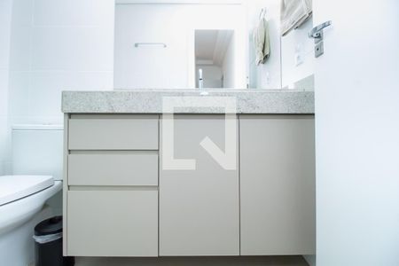 Banheiro da Suíte de apartamento à venda com 2 quartos, 61m² em São Pedro, Belo Horizonte