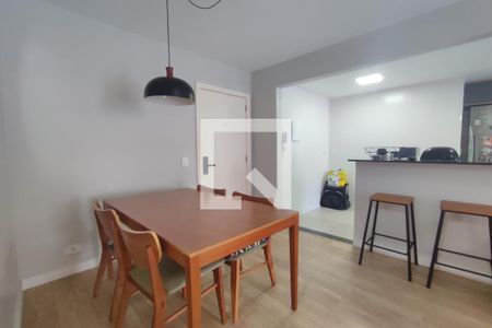 Sala de apartamento para alugar com 2 quartos, 70m² em Barra da Tijuca, Rio de Janeiro