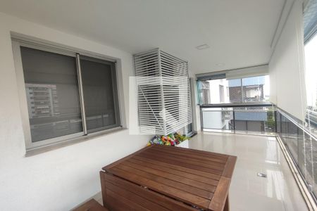 Varanda Sala de apartamento para alugar com 2 quartos, 70m² em Barra da Tijuca, Rio de Janeiro