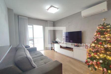 Sala de apartamento para alugar com 2 quartos, 70m² em Barra da Tijuca, Rio de Janeiro