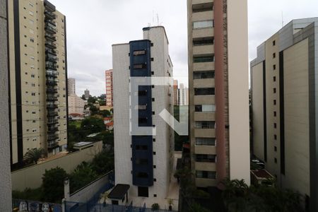 Vista da Suíte 1 de apartamento à venda com 3 quartos, 117m² em Vila Bastos, Santo André